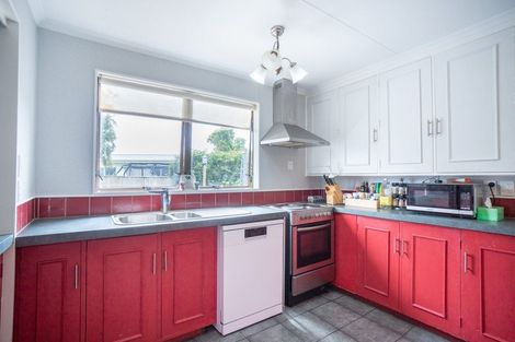 Photo of property in 7 Apollo Parade, Milson, Palmerston North, 4414