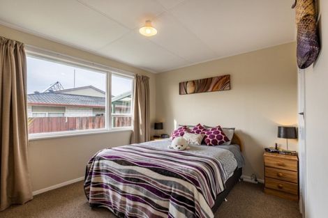 Photo of property in 2/37 Fergusson Street, Stoke, Nelson, 7011