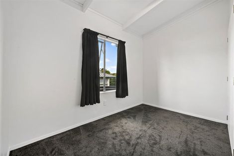 Photo of property in 1/20 Crosby Road, West Harbour, Auckland, 0618