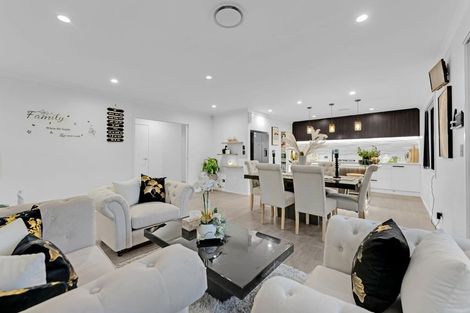 Photo of property in 62 Helenvale Crescent, Pokeno, 2402