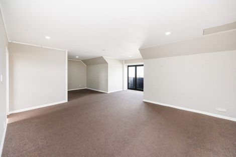 Photo of property in 12a Heatherlea Heights, Feilding, 4702