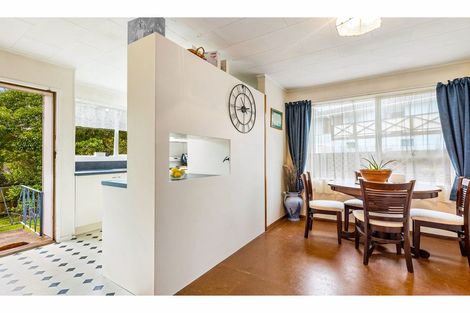 Photo of property in 23 Contessa Drive, Glenfield, Auckland, 0629