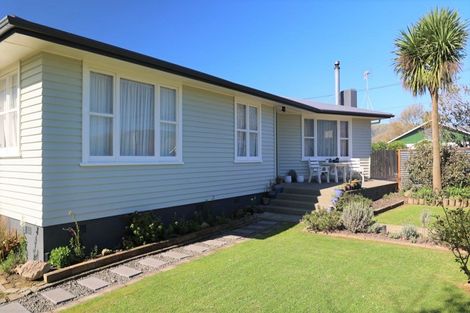 Photo of property in 37 Grey Street, Shannon, 4821