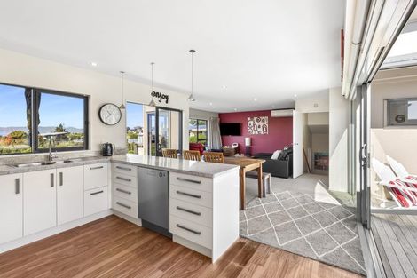 Photo of property in 6 Adele Way, Kaiteriteri, Motueka, 7197