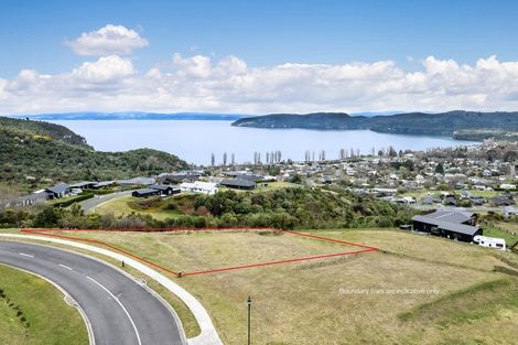 Photo of property in 8 Locheagles Rise, Kinloch, Taupo, 3377
