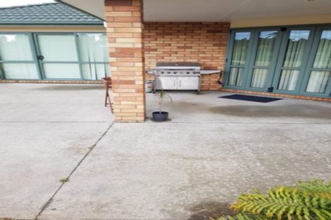 Photo of property in 78 Koraha Road, Kumeu, 0892