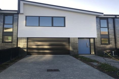 Photo of property in 28 Holystone Road, Whitby, Porirua, 5024