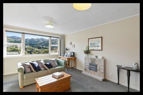 Photo of property in 2/27 Abbott Street, Ngaio, Wellington, 6035