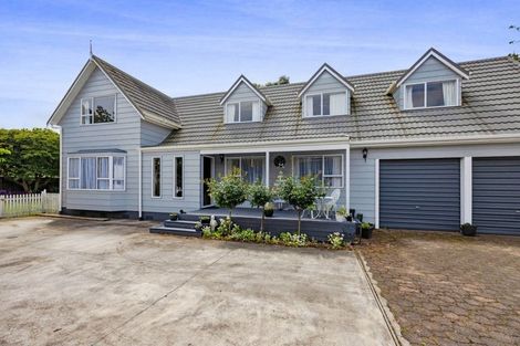 Photo of property in 237a South Road, Hawera, 4610