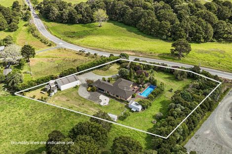 Photo of property in 758 Kaiwaka-mangawhai Road, Hakaru, Wellsford, 0975