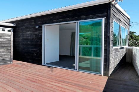 Photo of property in 90 Muri Road, Pukerua Bay, Porirua, 5026