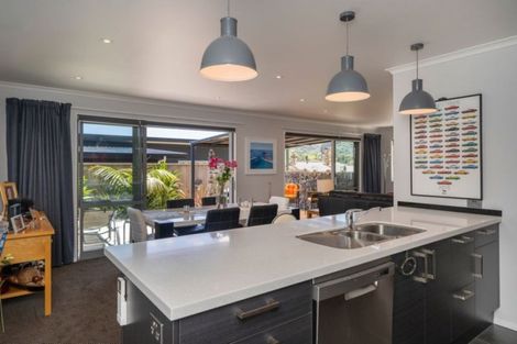 Photo of property in 14 Devenish Place, Atawhai, Nelson, 7010