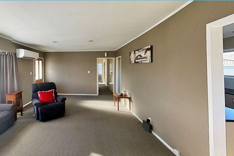 Photo of property in 23 Pohutukawa Drive, Owhata, Rotorua, 3010