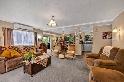 Photo of property in 237a South Road, Hawera, 4610