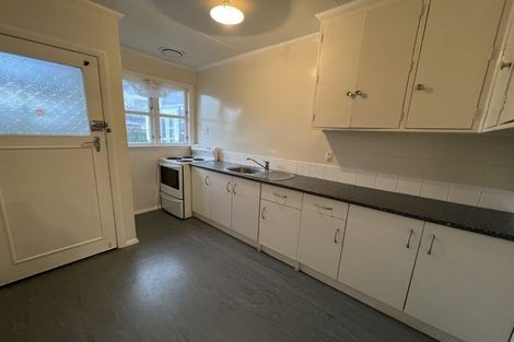 Photo of property in 123 Fitzherbert Avenue, West End, Palmerston North, 4410