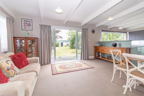 Photo of property in 12 Central Avenue, Gonville, Whanganui, 4501