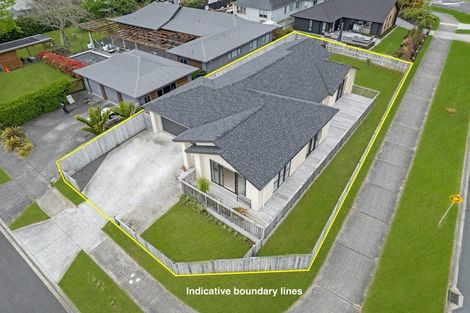 Photo of property in 2 Raymond Grace Avenue, Huapai, Kumeu, 0810