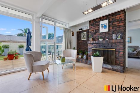 Photo of property in 112 Elliot Street, Pahurehure, Papakura, 2113