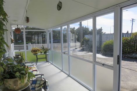 Photo of property in 145 Mcquarrie Street, Kingswell, Invercargill, 9812