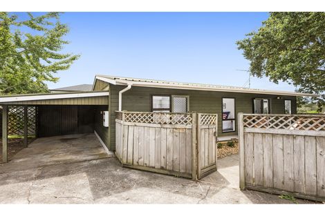Photo of property in 3/41 Nikau Street, New Lynn, Auckland, 0600
