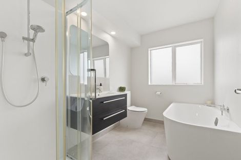 Photo of property in 28c Opaheke Road, Papakura, 2110