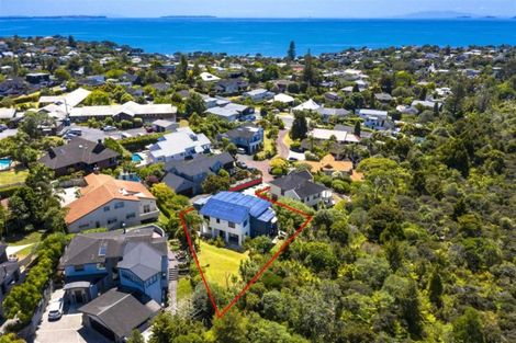 Photo of property in 13 Asbury Crescent, Campbells Bay, Auckland, 0630