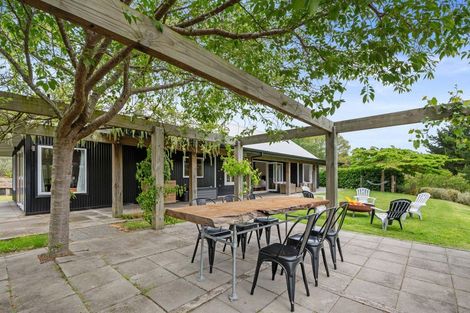 Photo of property in 1/142 Mapara Road, Acacia Bay, Taupo, 3385