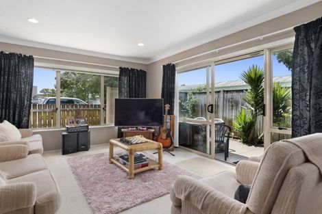 Photo of property in 15b Pooles Road, Greerton, Tauranga, 3112