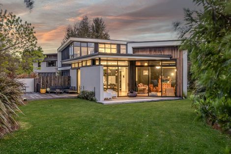 Photo of property in 3 Baker Grove, Wanaka, 9305