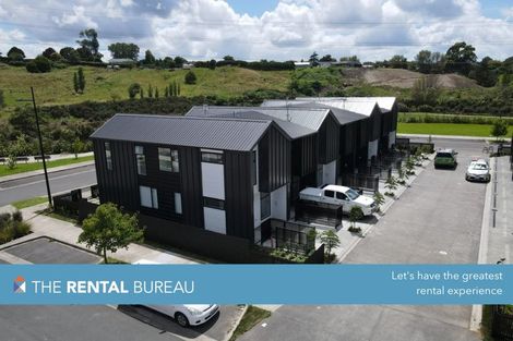 Photo of property in 12 Tuputupu Drive, Kumeu, 0810