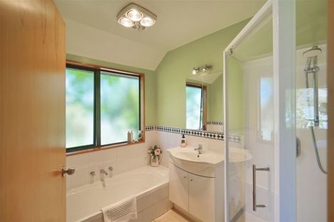 Photo of property in 63a Sandwich Road, Beckenham, Christchurch, 8023