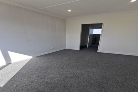 Photo of property in 64 Parkwood Avenue, Westgate, Auckland, 0614