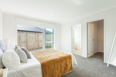 Photo of property in 33 Kotiate Street, Papamoa Beach, Papamoa, 3118