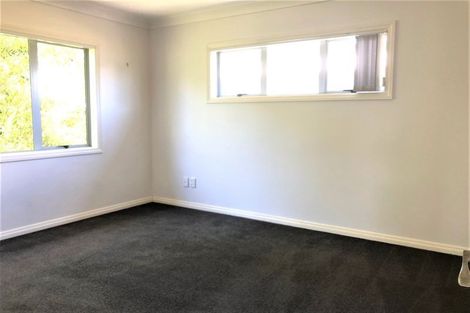 Photo of property in 3a Trelawn Place, Cockle Bay, Auckland, 2014