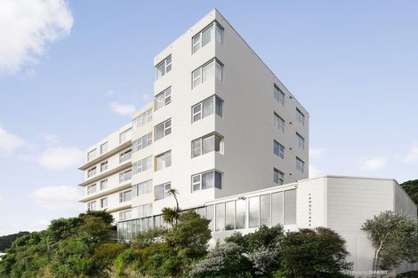 Photo of property in Landscape Apartments, 123-125 Austin Street, Mount Victoria, Wellington, 6011