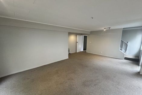Photo of property in 6 Tiketike Way, Brooklyn, Wellington, 6021