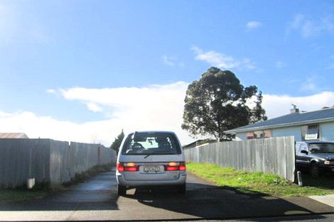 Photo of property in 98-100 Dundee Drive, Flaxmere, Hastings, 4120