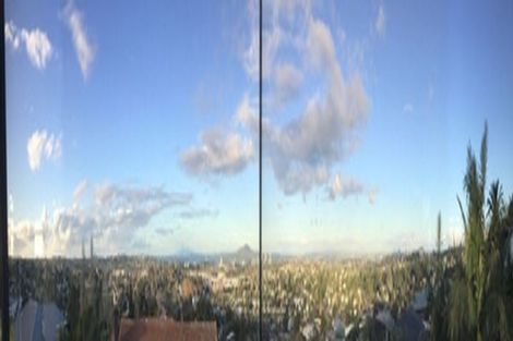 Photo of property in 1/41 High Road, Glenfield, Auckland, 0629