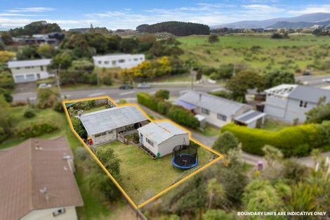 Photo of property in 81 Tasman Road, Otaki Beach, Otaki, 5512