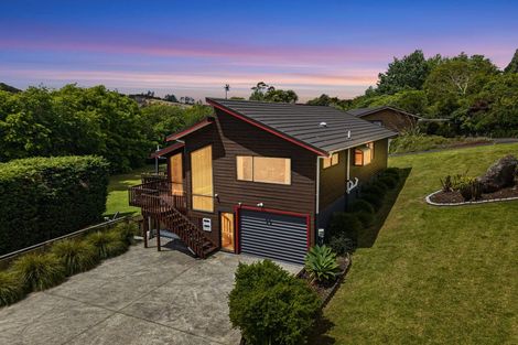 Photo of property in 9 Ngahere Drive, Horahora, Whangarei, 0110