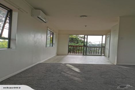 Photo of property in 2/87 Bond Crescent, Forrest Hill, Auckland, 0620