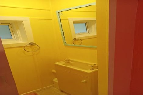 Photo of property in 16 Toroa Road, Otaihanga, Paraparaumu, 5036