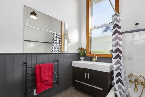 Photo of property in 16 Scoular Street, Maryhill, Dunedin, 9011