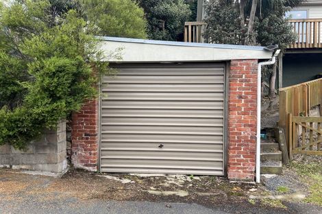 Photo of property in 74 Lonsdale Street, Belleknowes, Dunedin, 9011