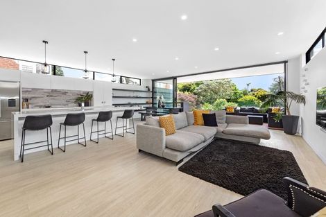 Photo of property in 14 Larchwood Avenue, Westmere, Auckland, 1022