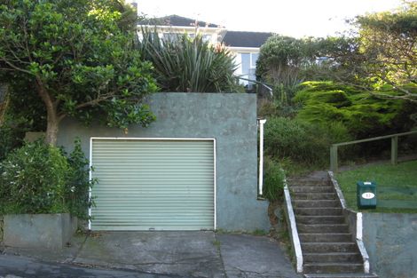 Photo of property in 63 Salford Street, Newlands, Wellington, 6037