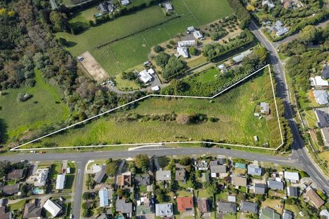 Photo of property in 1 Ranginui Road, Welcome Bay, Tauranga, 3112