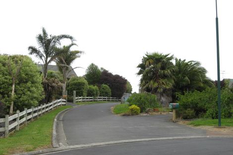 Photo of property in 30 Amber Place, Waimauku, 0812