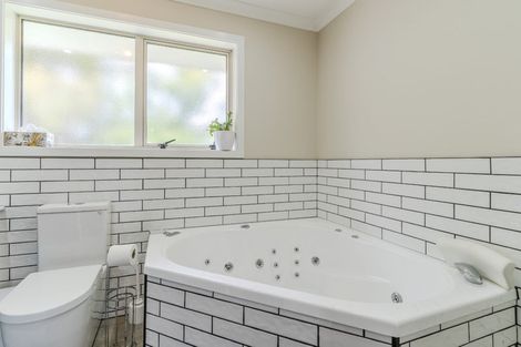 Photo of property in 236 Main Road, Waikouaiti, 9510