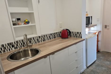 Photo of property in 15 Orakei Street, Tahunanui, Nelson, 7011